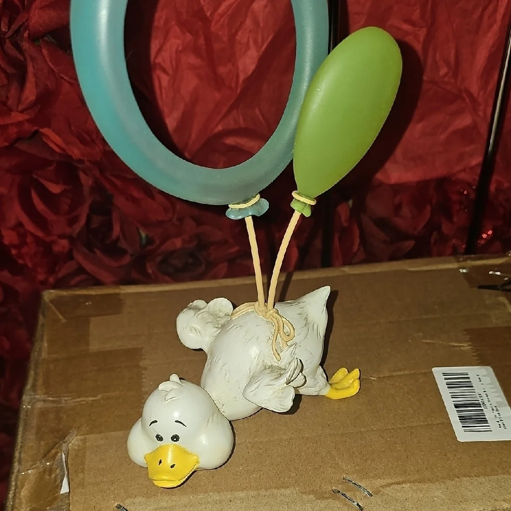 Duck Figurine Picture Frame Balloon